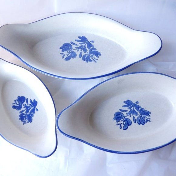 Pfaltzgraff Other - Vintage Pfaltzgraff Yorktowne 3-Au Gratin Dishes-8-16-22 oz